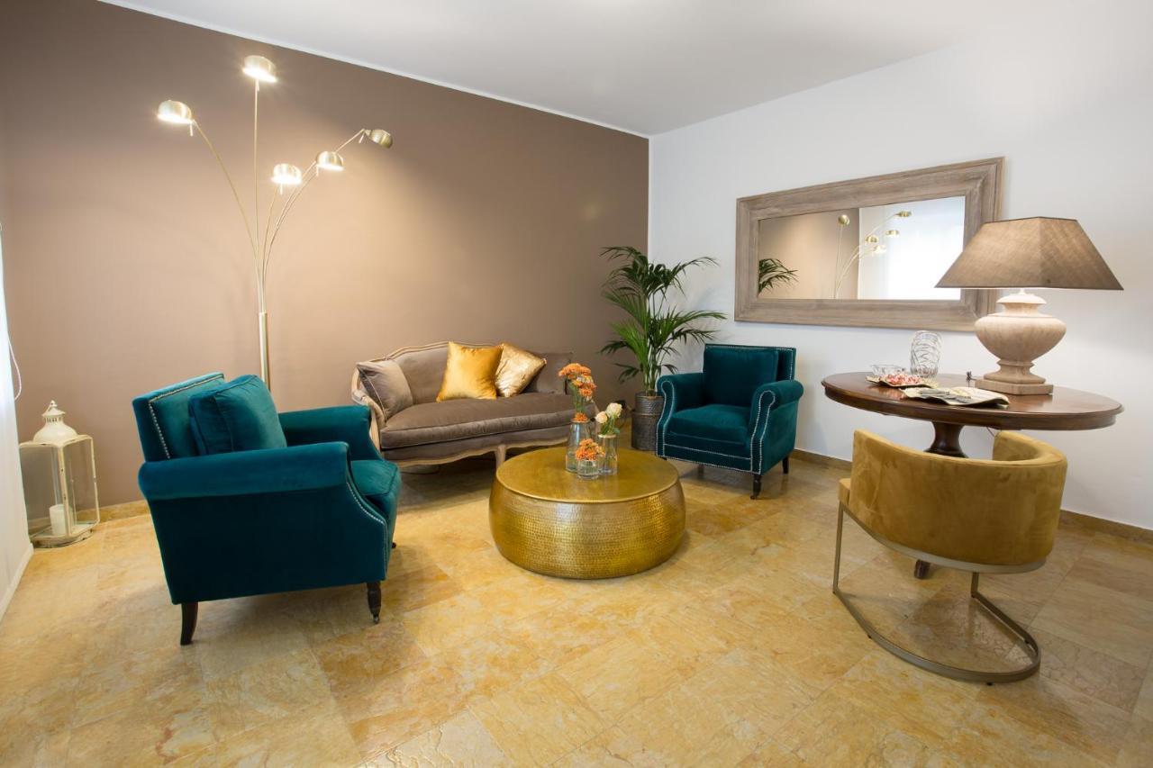 Residenza Europa Guest House Грецана Екстериор снимка